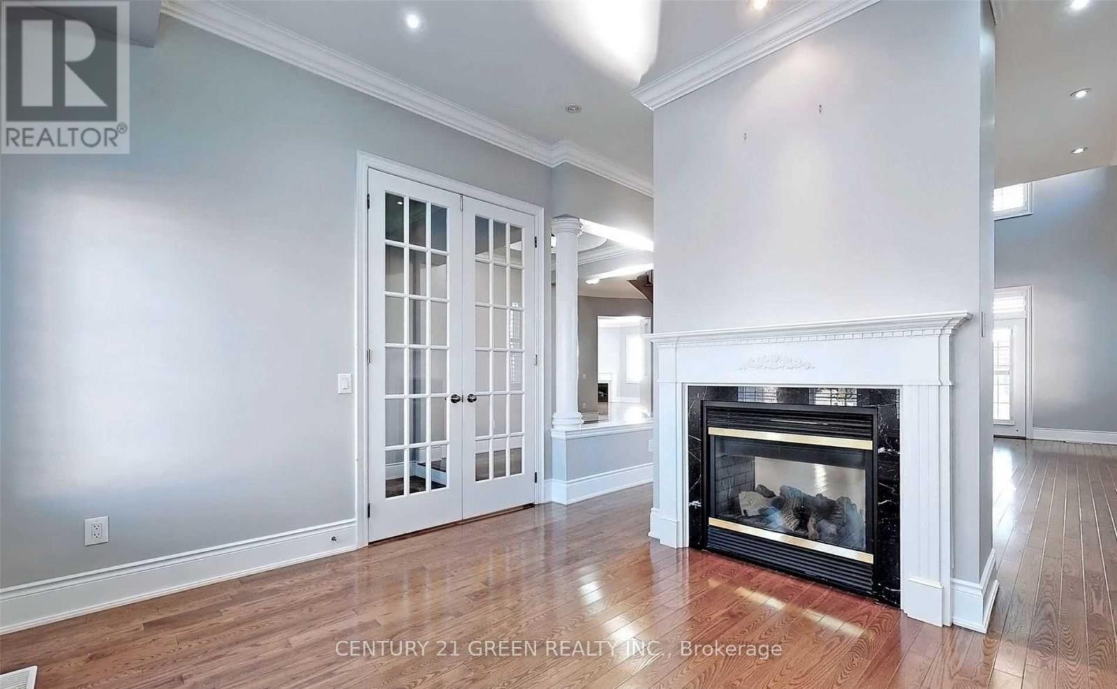 8 Pasadena Avenue, Brampton, ON - Indoor With Fireplace