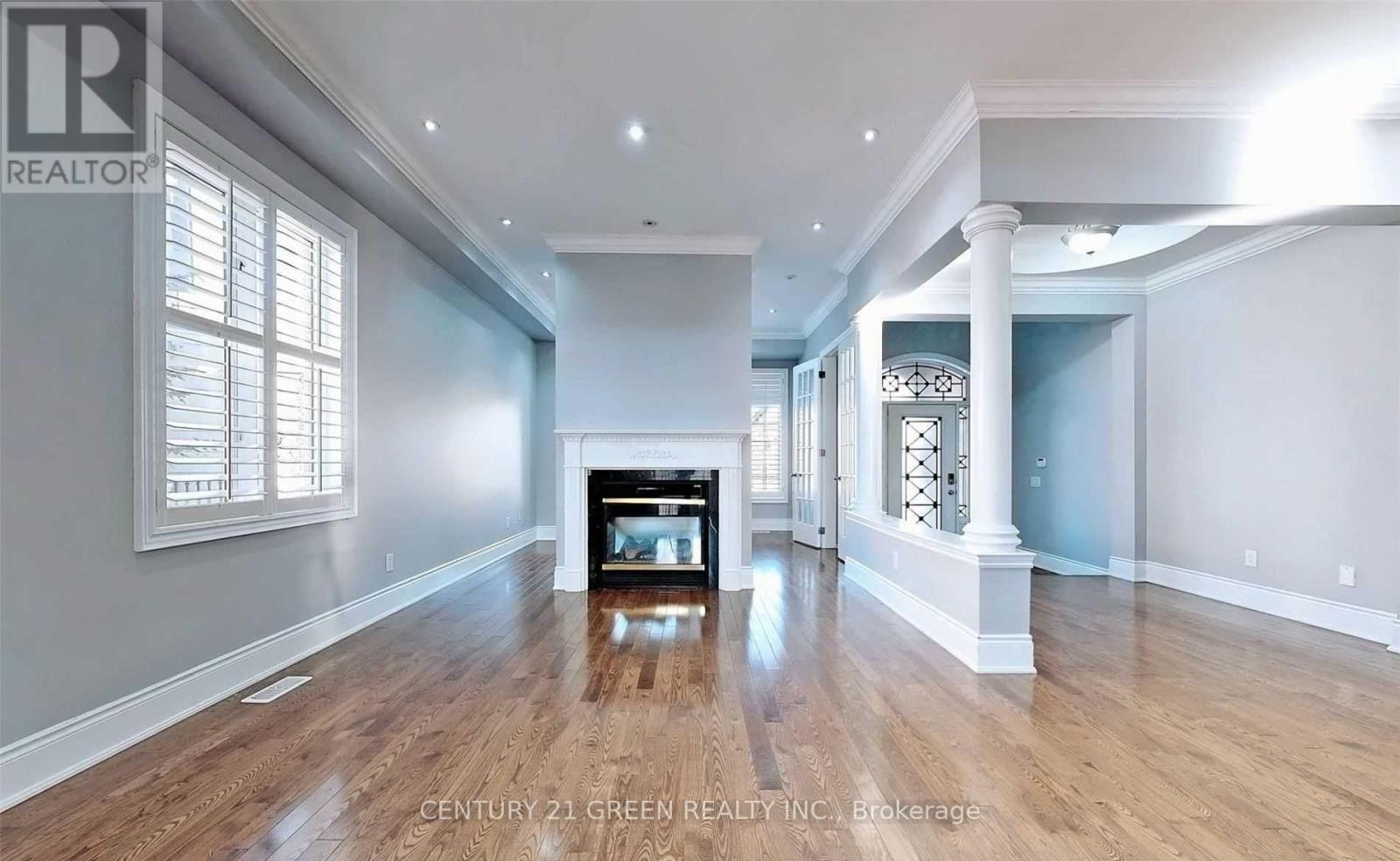 8 Pasadena Avenue, Brampton, ON - Indoor With Fireplace
