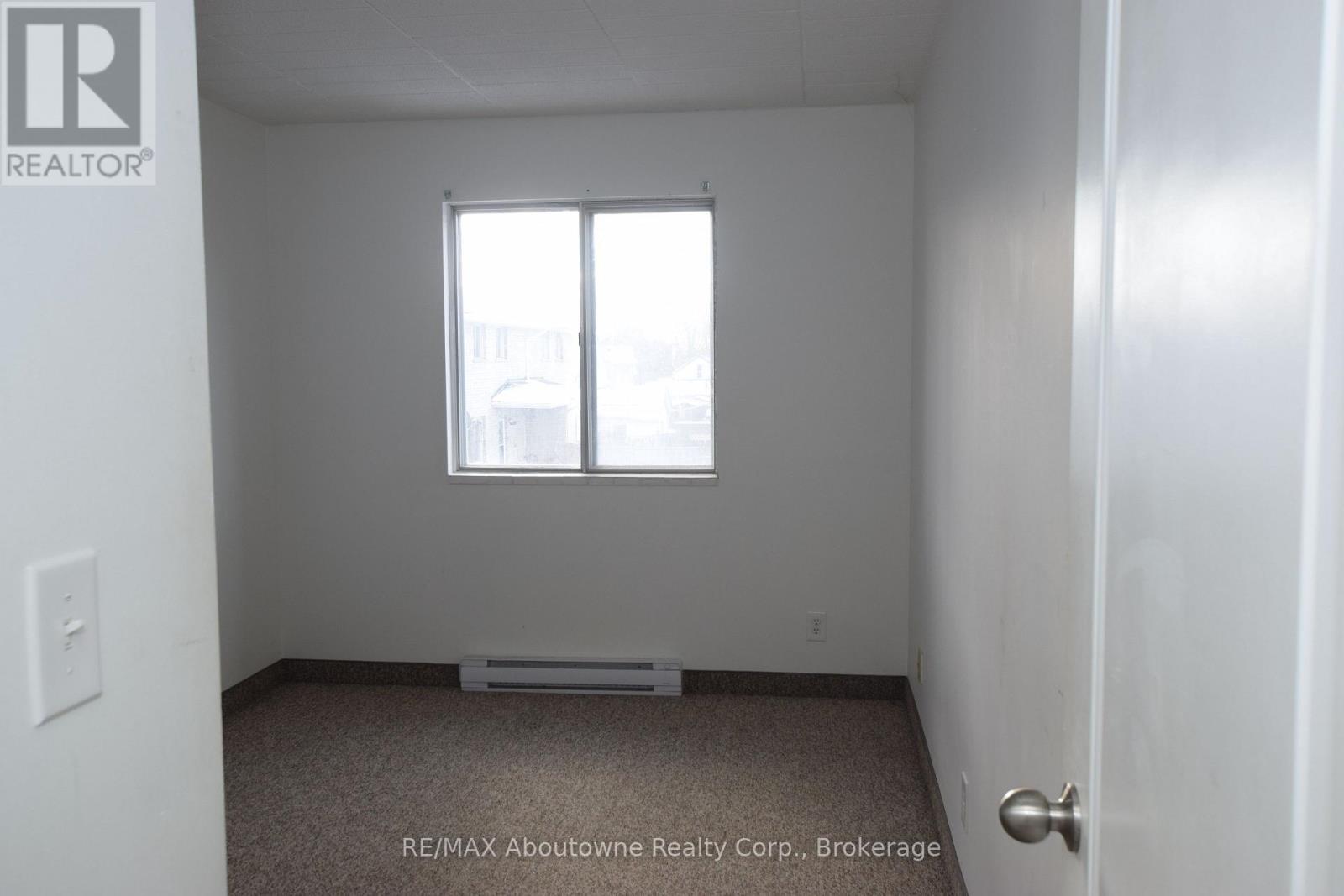 210 - 36 Freeborn Avenue, Brantford, ON - Indoor Photo Showing Other Room