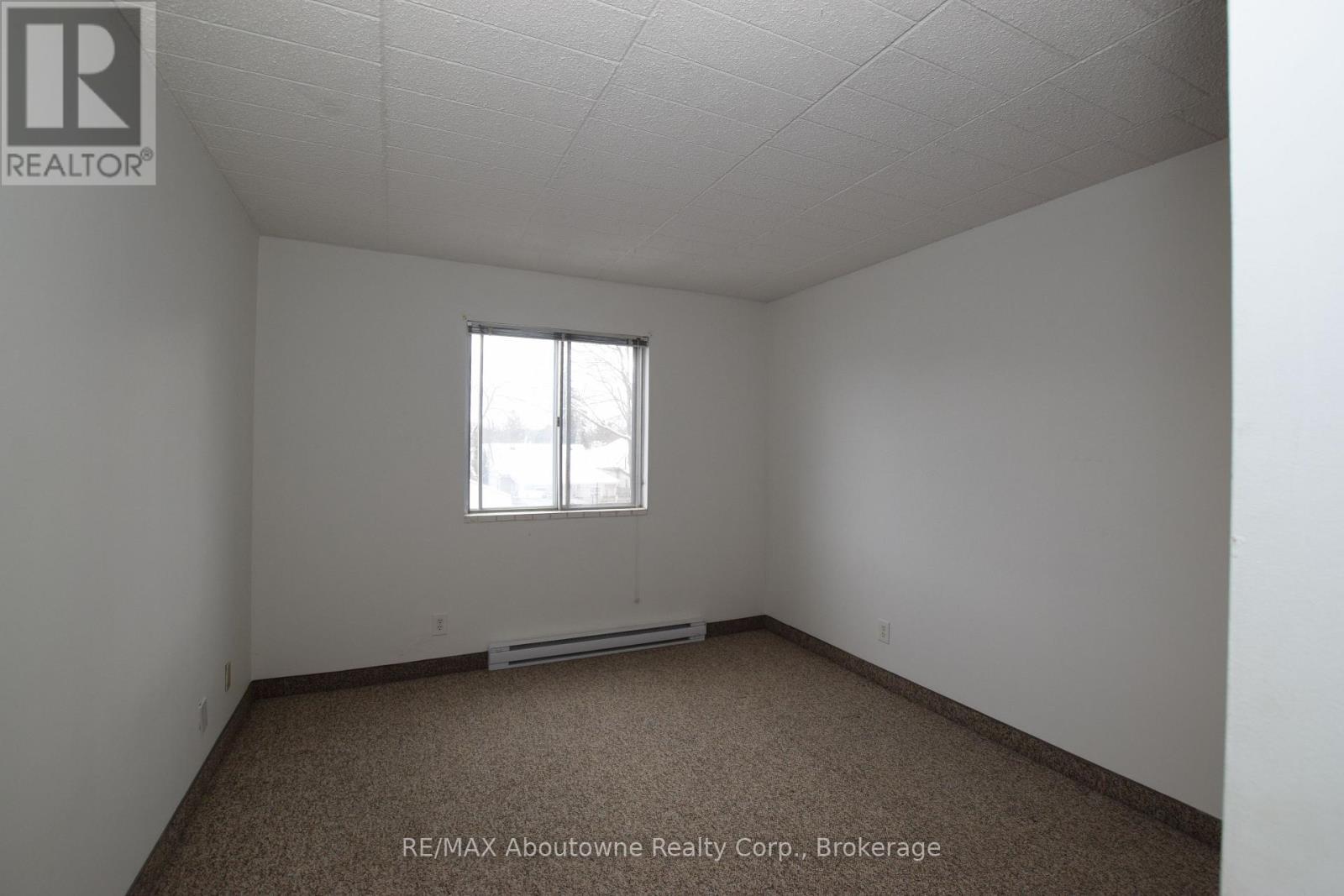 210 - 36 Freeborn Avenue, Brantford, ON - Indoor Photo Showing Other Room