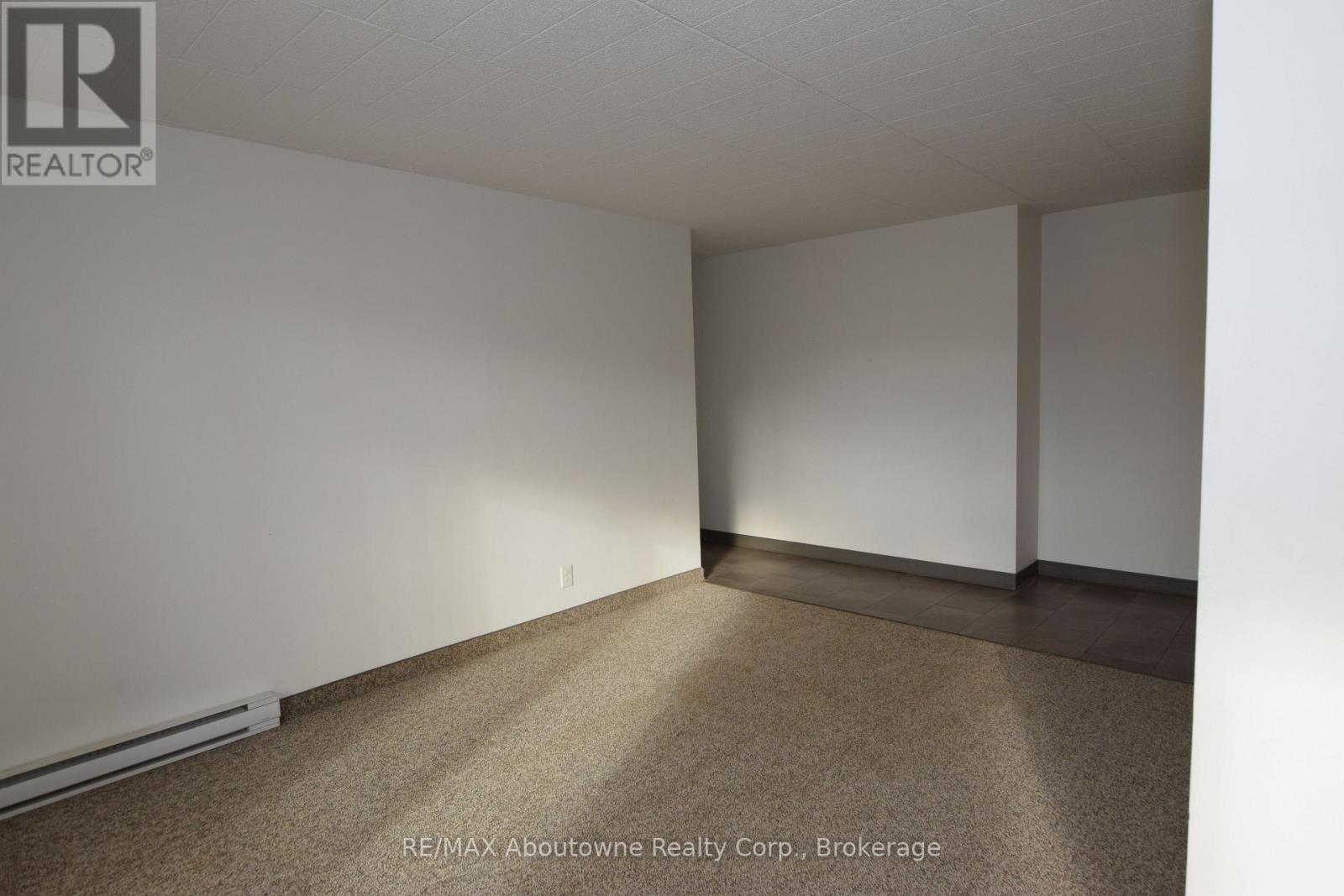 210 - 36 Freeborn Avenue, Brantford, ON - Indoor Photo Showing Other Room