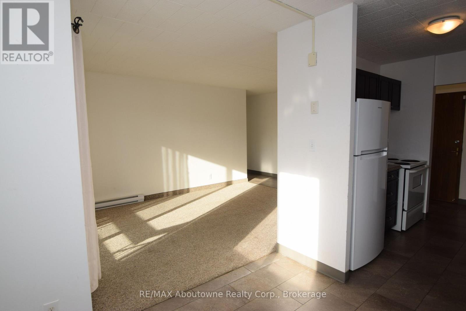 210 - 36 Freeborn Avenue, Brantford, ON - Indoor Photo Showing Other Room