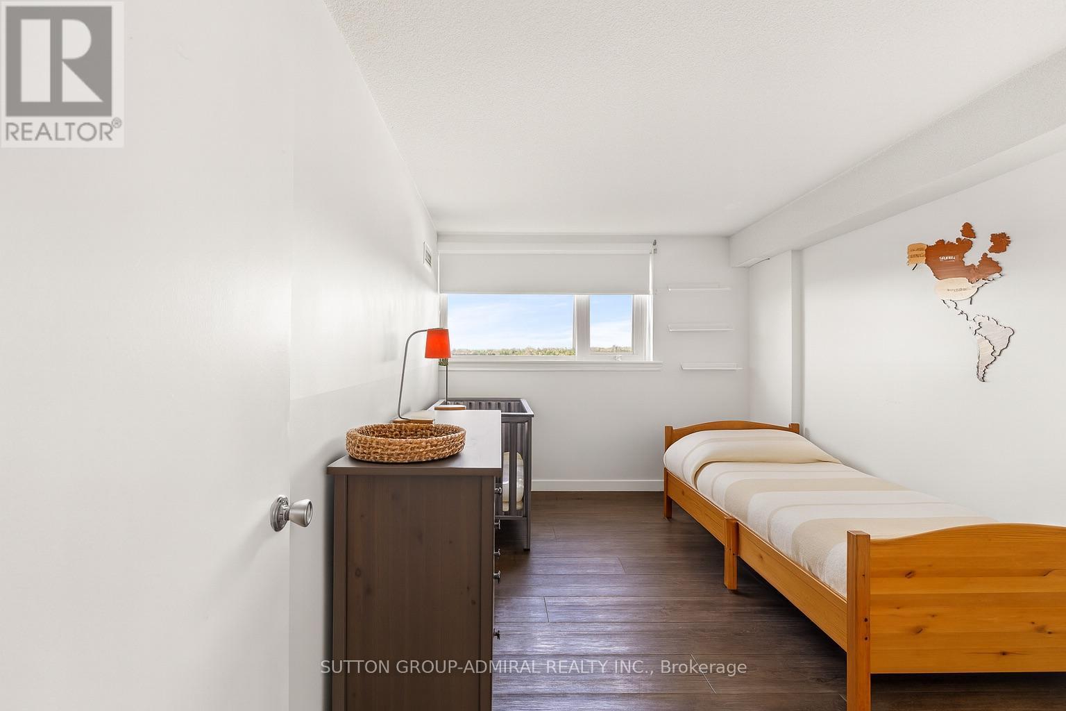 1001 - 270 Scarlett Road, Toronto, ON - Indoor Photo Showing Bedroom