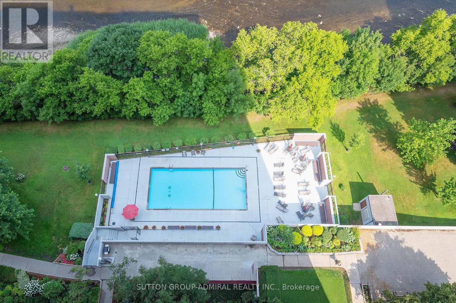 1001 - 270 Scarlett Road, Toronto, ON - Outdoor