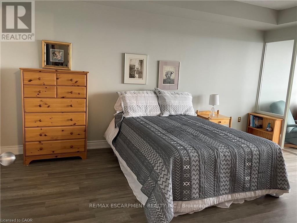 1508 - 2155 Burnhamthorpe Road W, Mississauga, ON - Indoor Photo Showing Bedroom