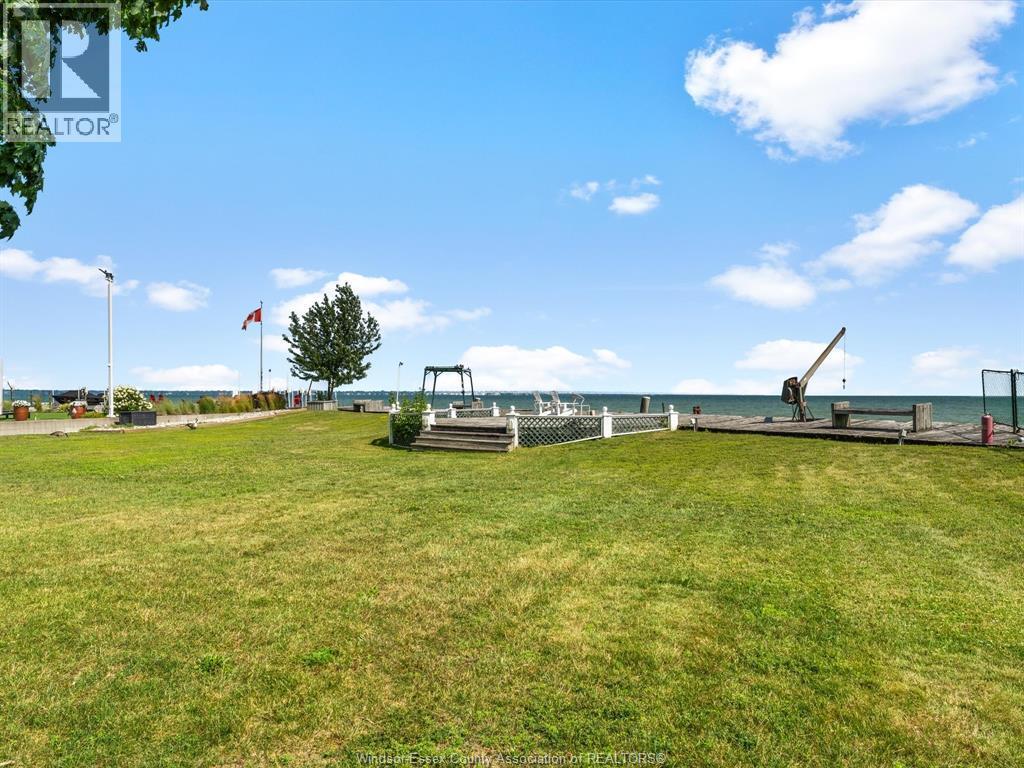 13050 Riverside Drive East, Tecumseh, ON - Outdoor With View