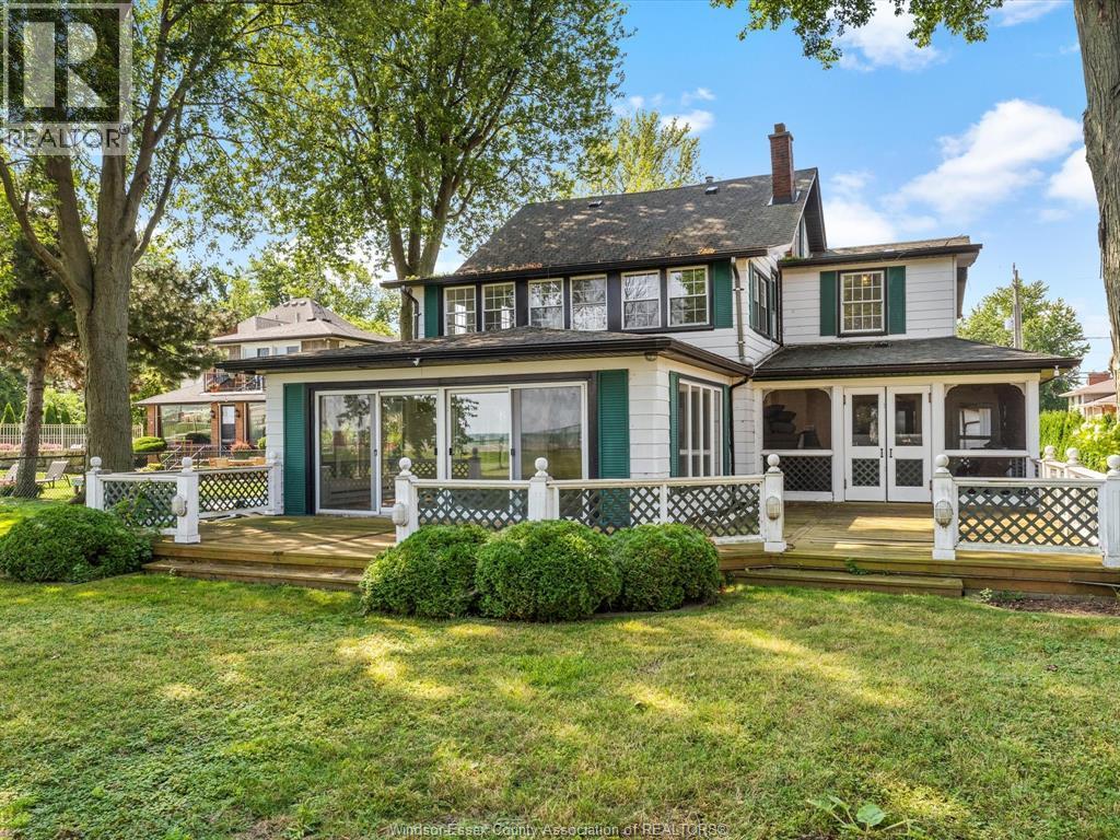 13050 Riverside Drive East, Tecumseh, ON - Outdoor