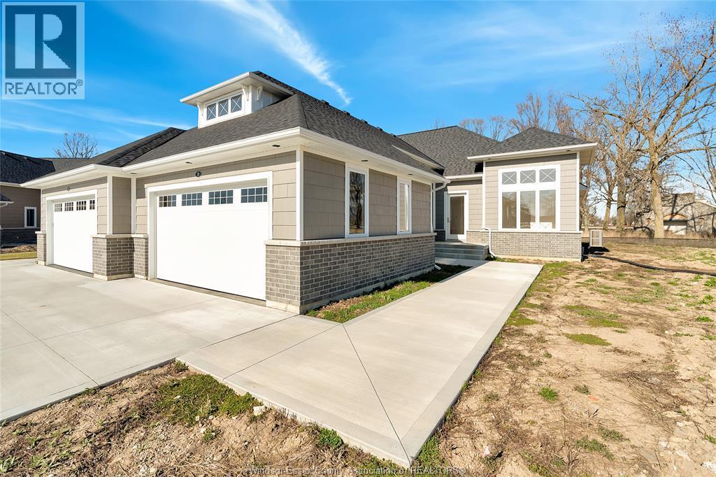 35 Sandcastle, Amherstburg, ON - Outdoor