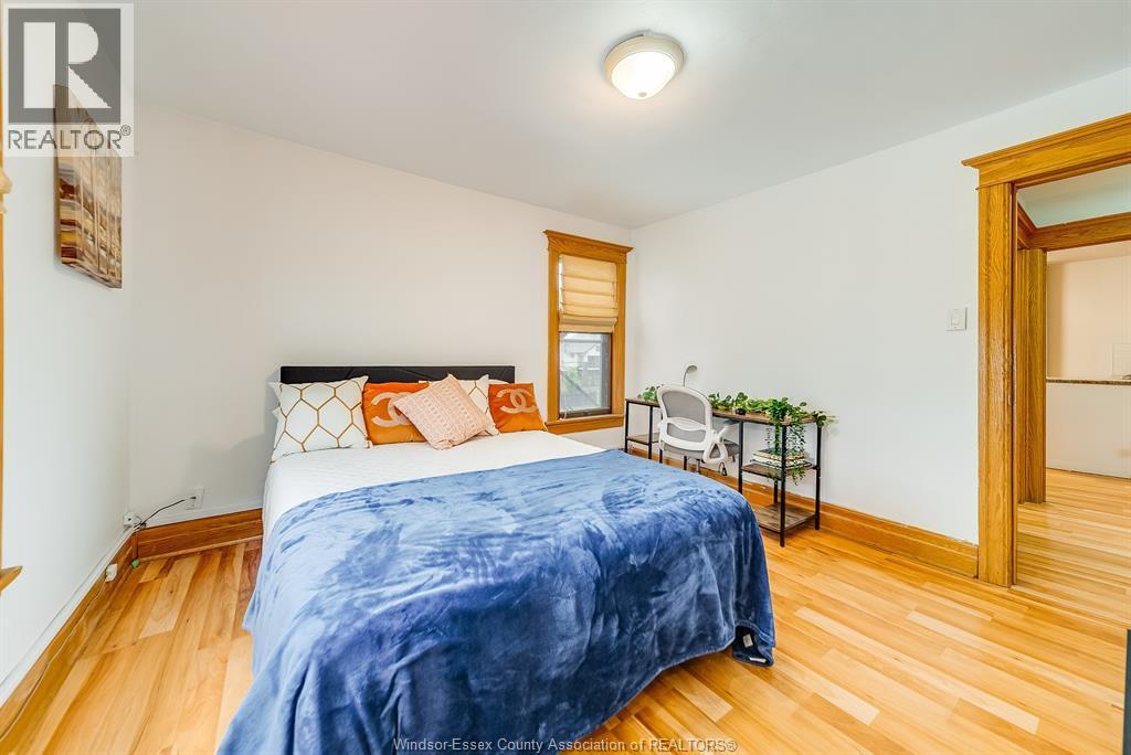 961 Ouellette Avenue Unit# 3, Windsor, ON - Indoor Photo Showing Bedroom