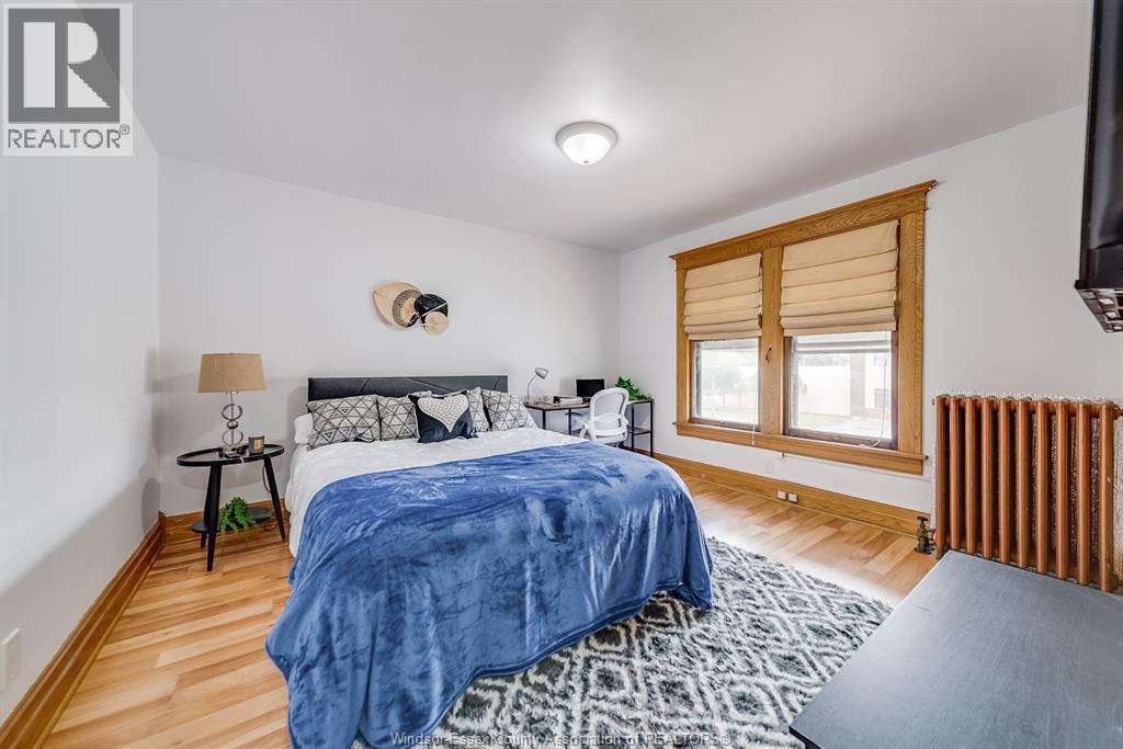 961 Ouellette Avenue Unit# 3, Windsor, ON - Indoor Photo Showing Bedroom