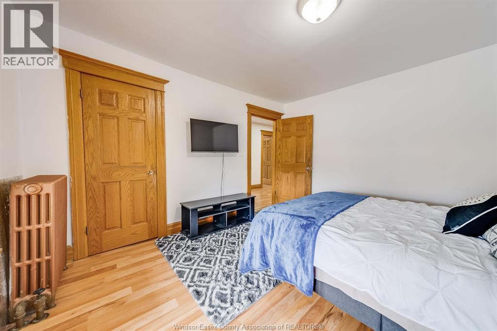 961 Ouellette Avenue Unit# 3, Windsor, ON - Indoor Photo Showing Bedroom