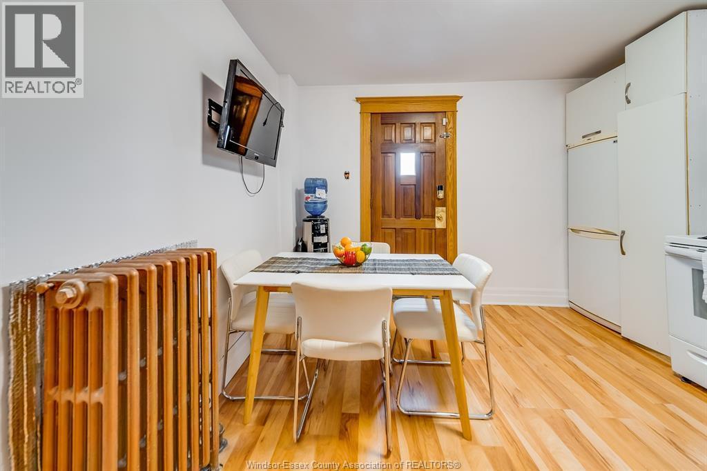 961 Ouellette Avenue Unit# 3, Windsor, ON - Indoor Photo Showing Dining Room