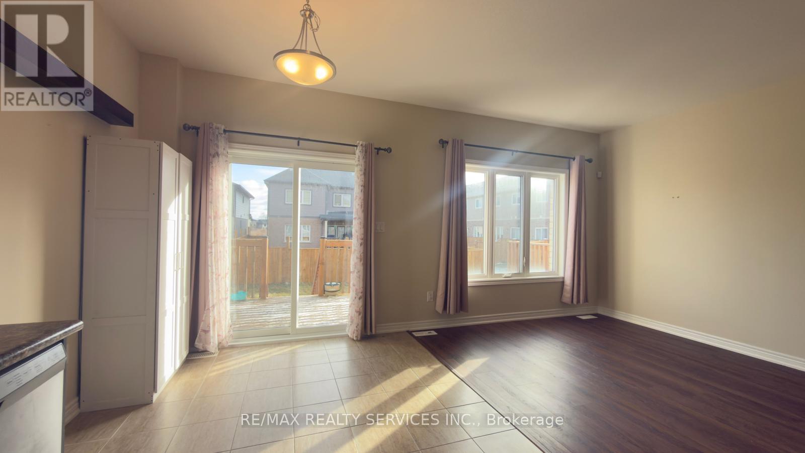 26 Sunflower Place, Welland, ON - Indoor Photo Showing Other Room
