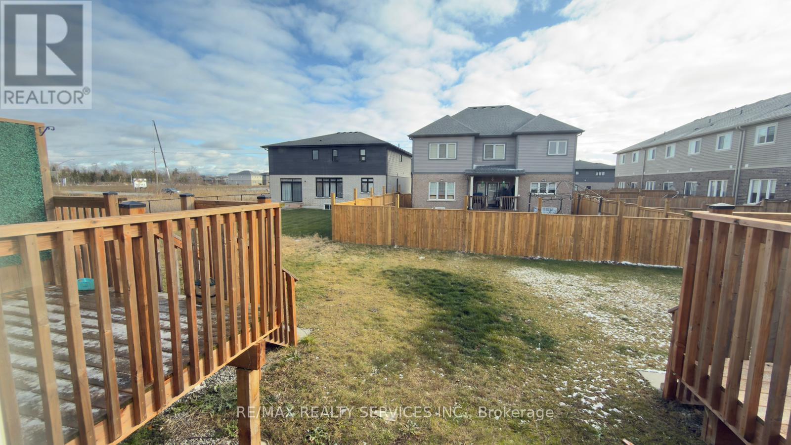 26 Sunflower Place, Welland, ON - Outdoor