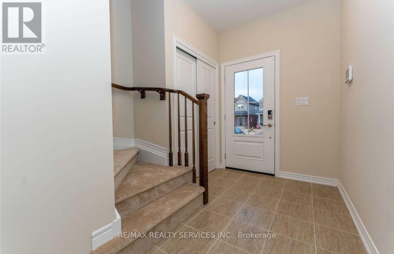 26 Sunflower Place, Welland, ON - Indoor Photo Showing Other Room