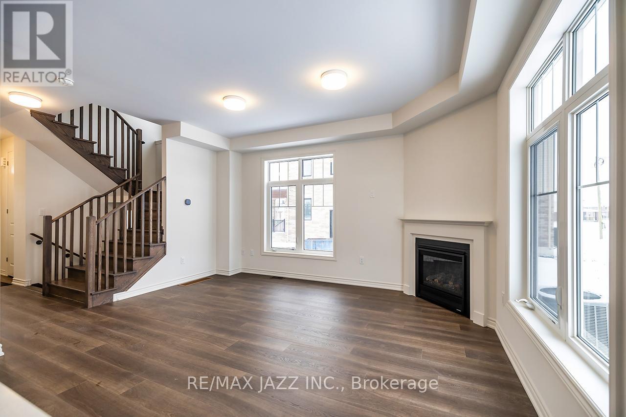 67 Debois Street, Kawartha Lakes (Lindsay), ON - Indoor With Fireplace