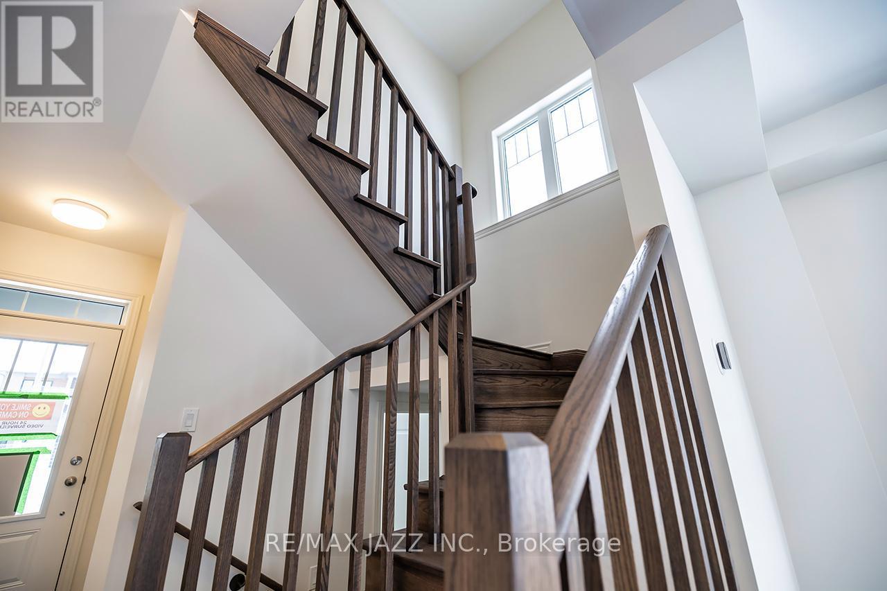 67 Debois Street, Kawartha Lakes (Lindsay), ON - Indoor Photo Showing Other Room