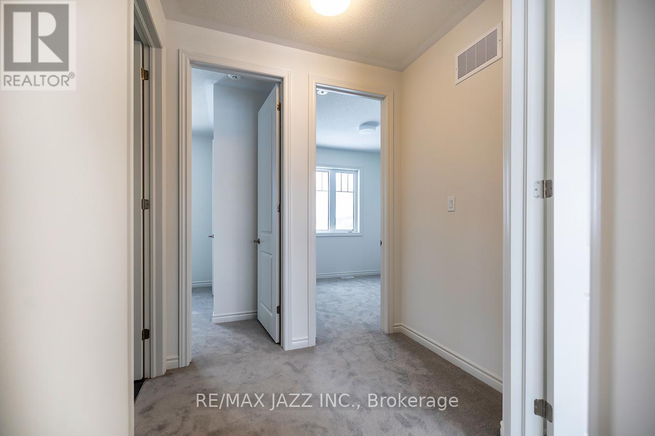 67 Debois Street, Kawartha Lakes (Lindsay), ON - Indoor Photo Showing Other Room