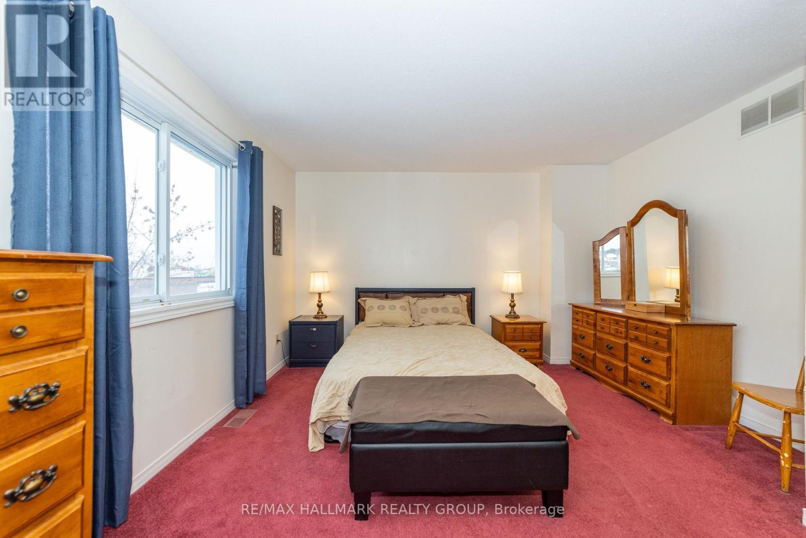 29 - 935 Cookshire Crescent, Ottawa, ON - Indoor Photo Showing Bedroom