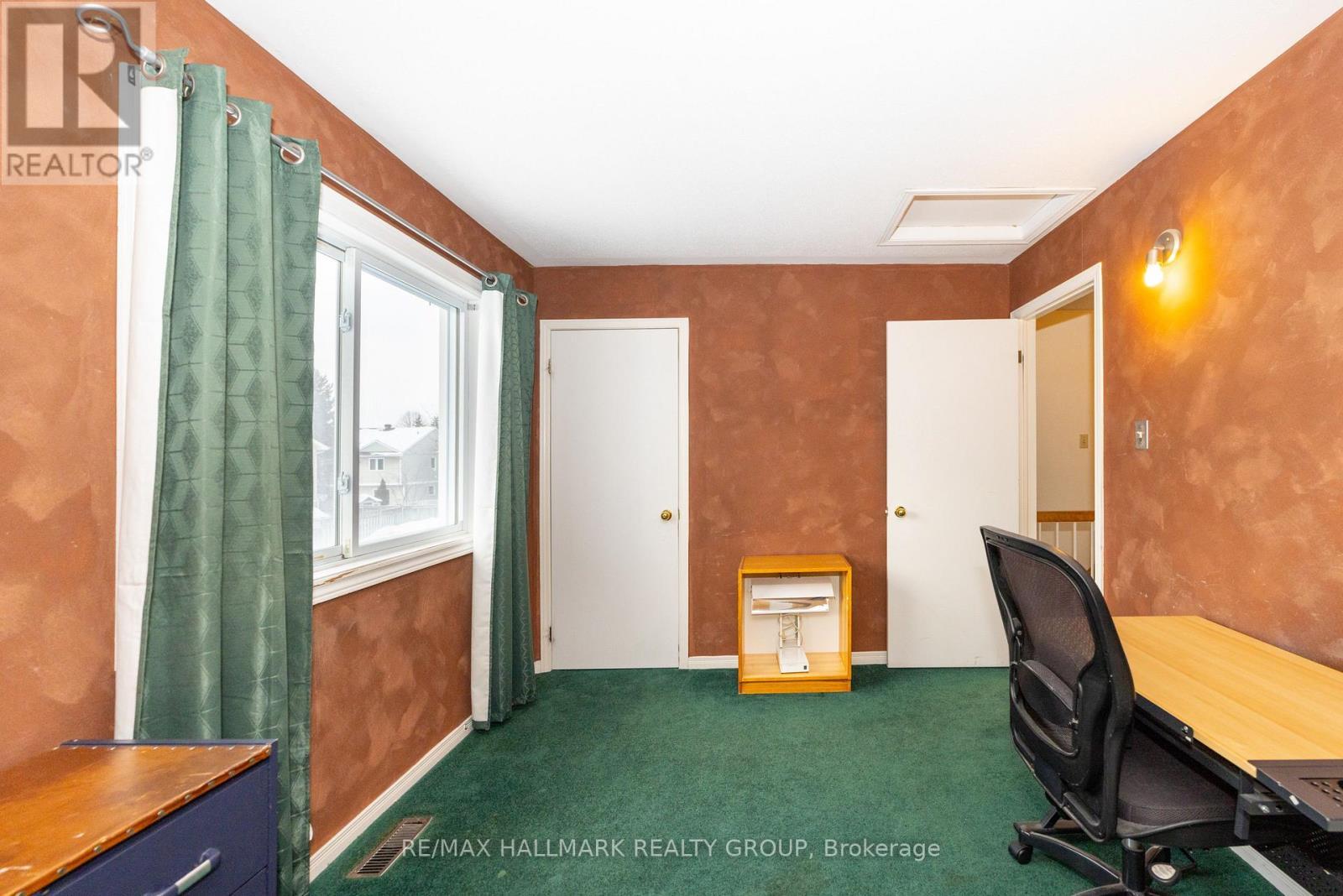 29 - 935 Cookshire Crescent, Ottawa, ON - Indoor Photo Showing Office