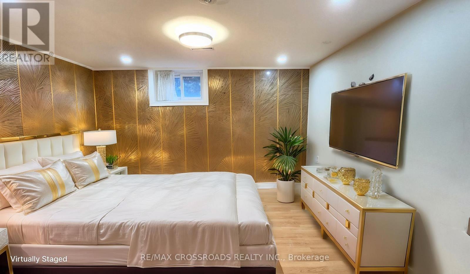 Bsmt - 20 Massie Street, Toronto, ON - Indoor Photo Showing Bedroom