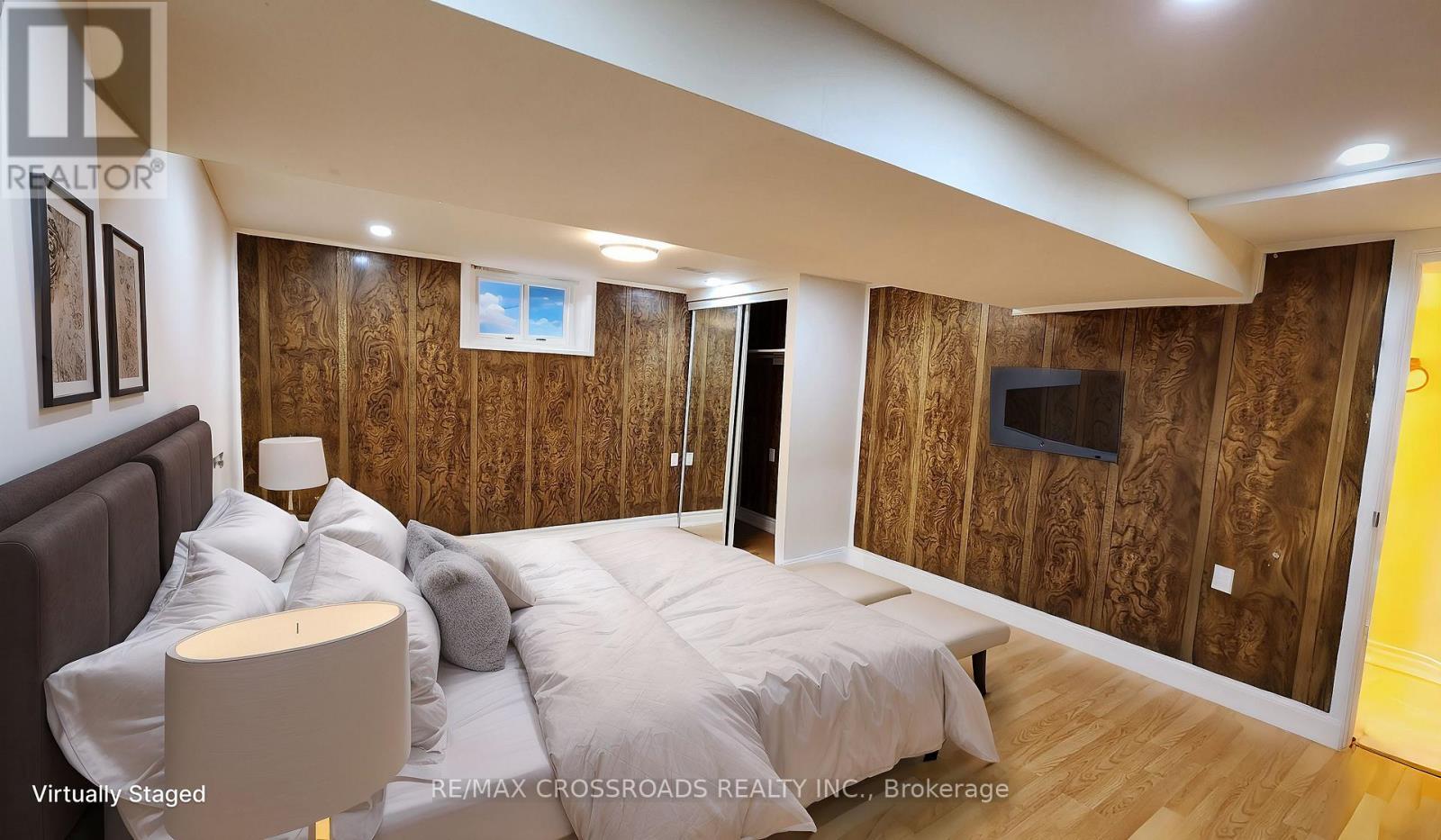 Bsmt - 20 Massie Street, Toronto, ON - Indoor