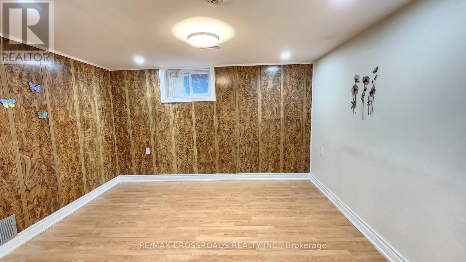 Bsmt - 20 Massie Street, Toronto, ON - Indoor Photo Showing Other Room