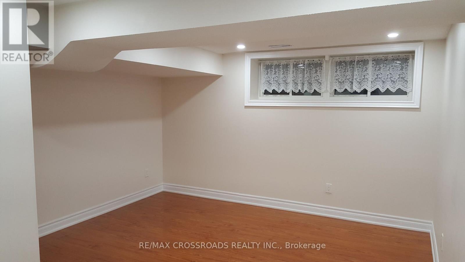 Bsmt - 20 Massie Street, Toronto, ON - Indoor Photo Showing Other Room