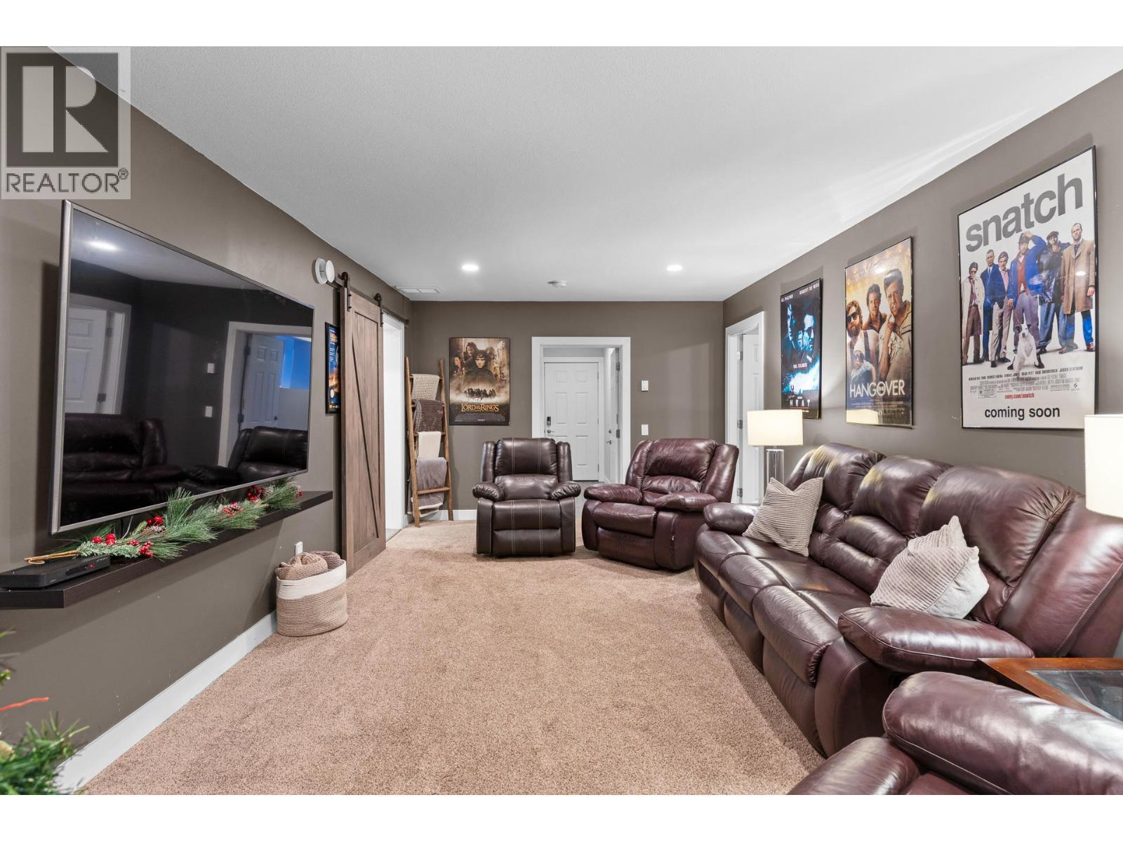 Theatre / rec room - 13265 Apex Drive, Lake Country, BC - Indoor Photo Showing Living Room