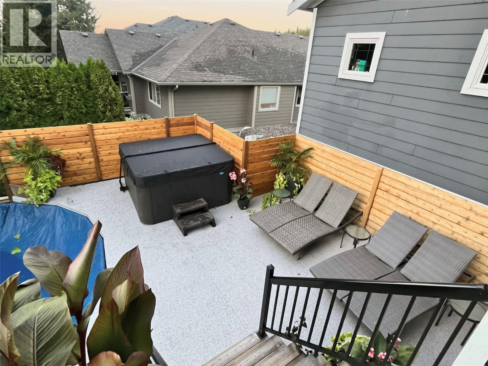 Hot tub & above ground pool - 13265 Apex Drive, Lake Country, BC - Outdoor With Deck Patio Veranda With Exterior