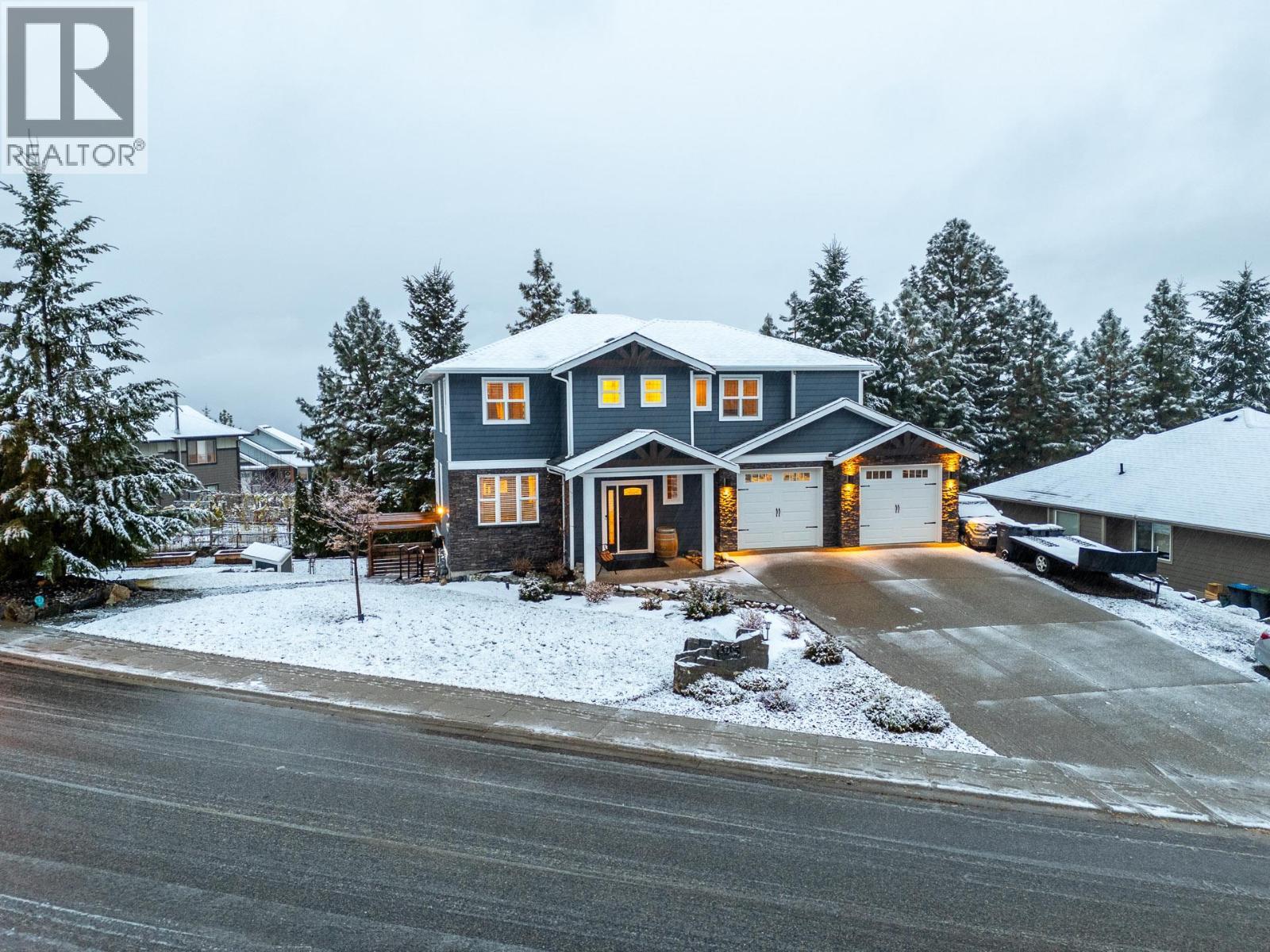 Tons of parking - 13265 Apex Drive, Lake Country, BC - Outdoor With Facade
