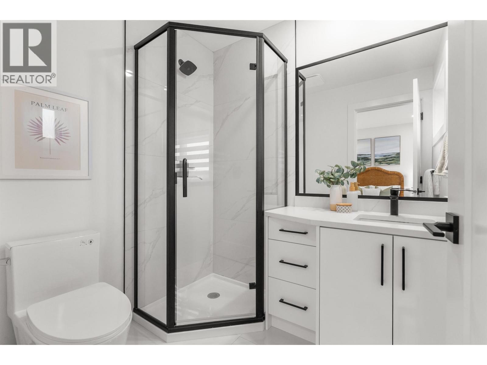 4810 42A Avenue, Delta, BC - Indoor Photo Showing Bathroom