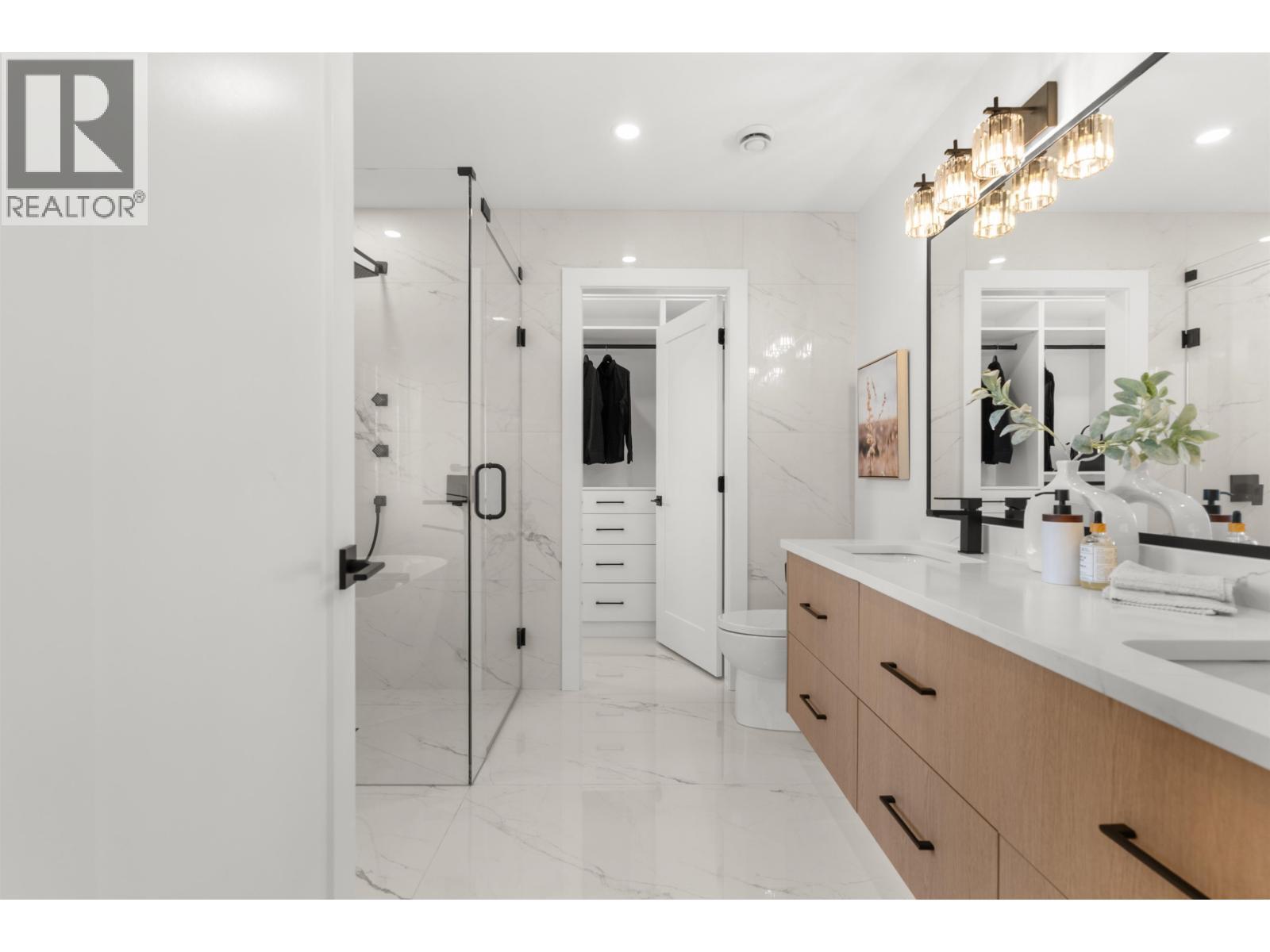 4810 42A Avenue, Delta, BC - Indoor Photo Showing Other Room