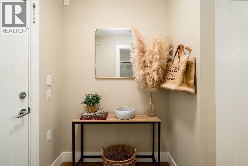 222 12460 191 Street, Pitt Meadows, BC - Indoor Photo Showing Other Room