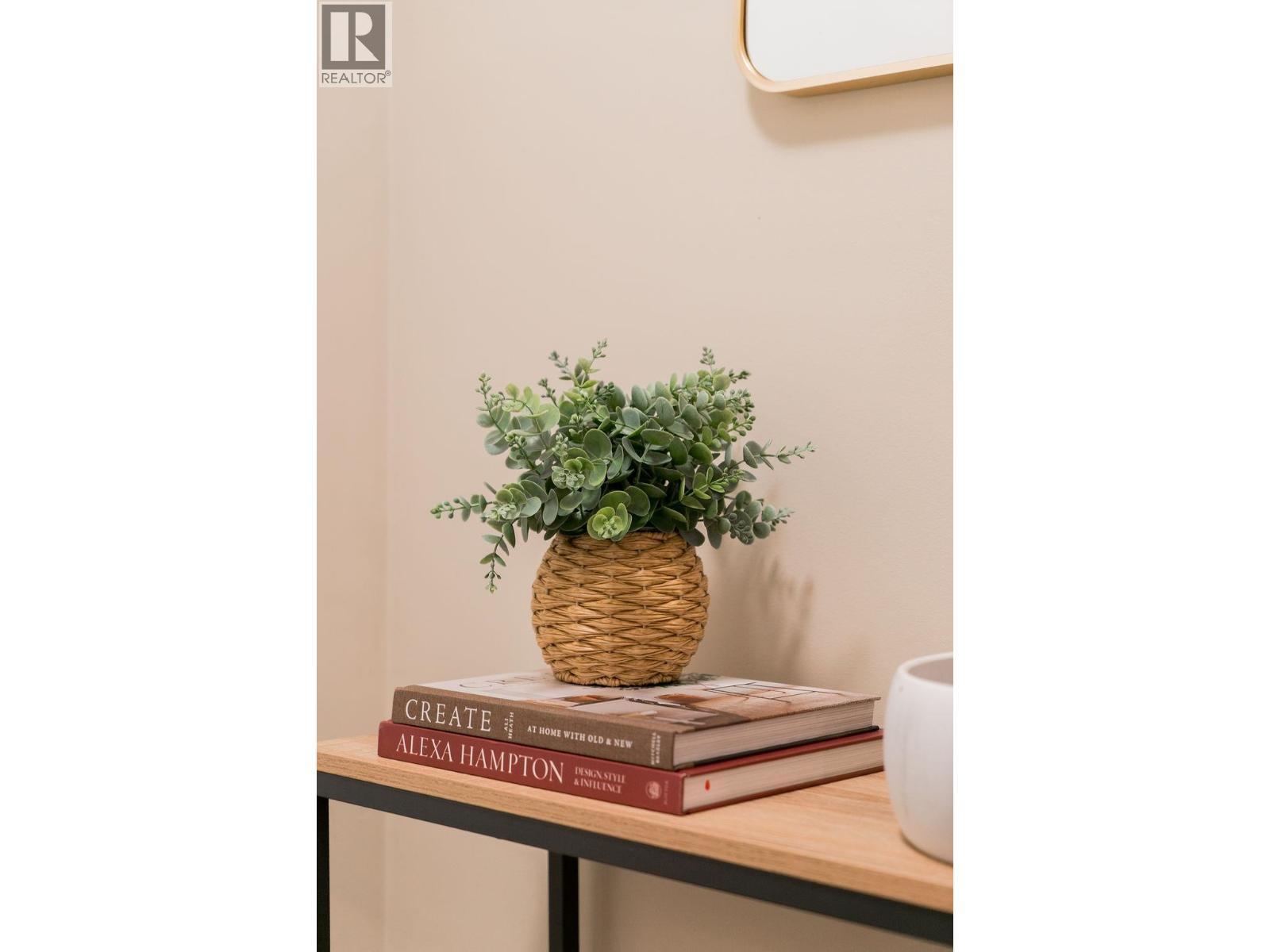 222 12460 191 Street, Pitt Meadows, BC - Indoor Photo Showing Other Room