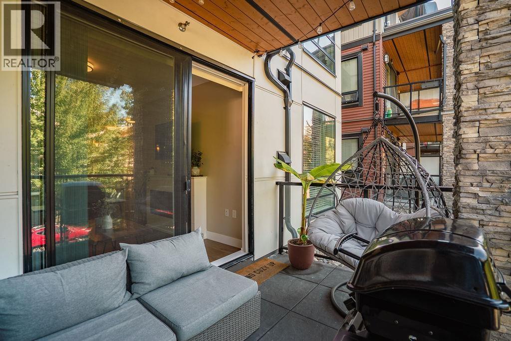 222 12460 191 Street, Pitt Meadows, BC - Outdoor With Deck Patio Veranda With Exterior