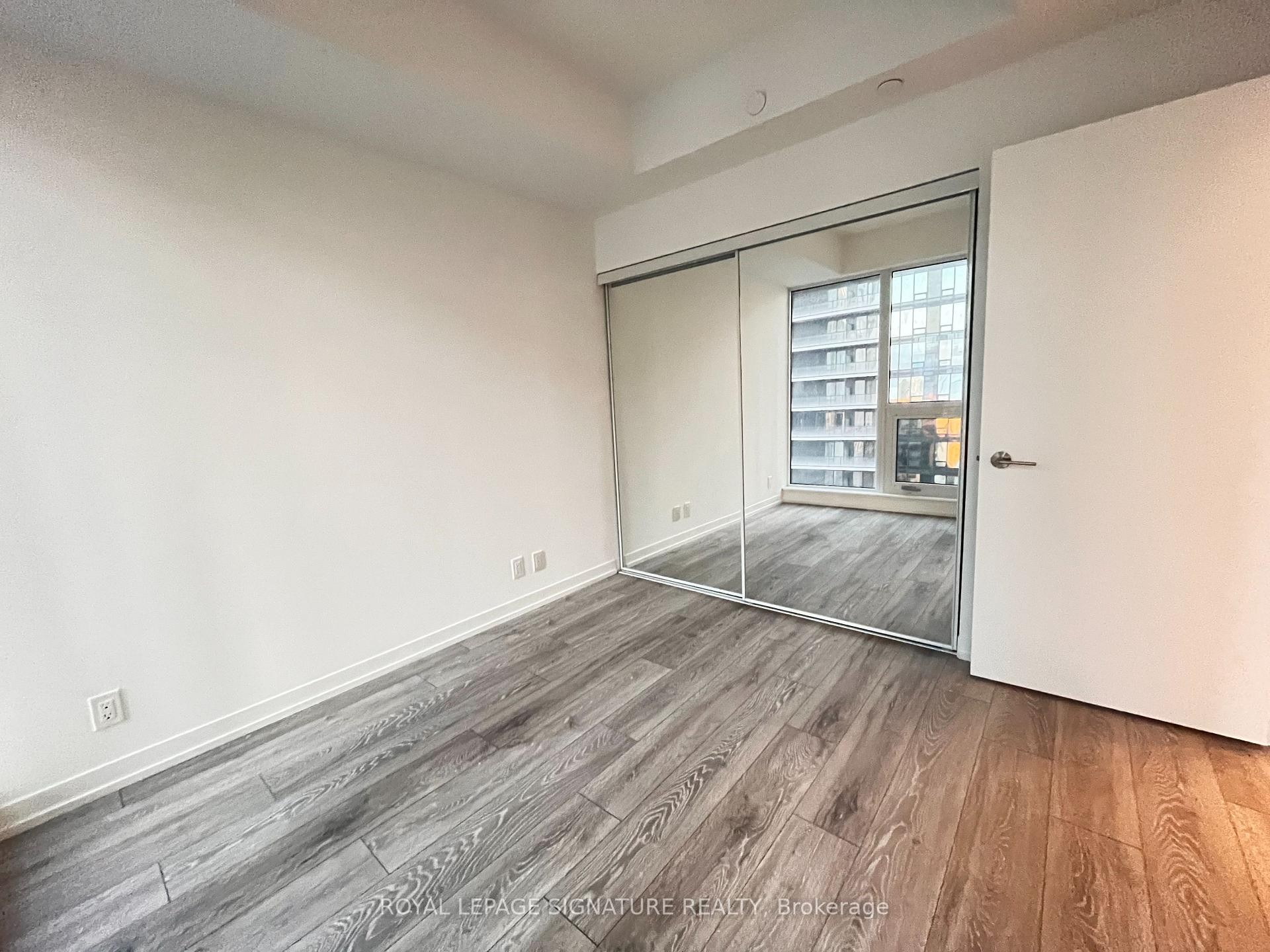 2508-55 Mercer Street, Toronto, ON - Indoor Photo Showing Other Room