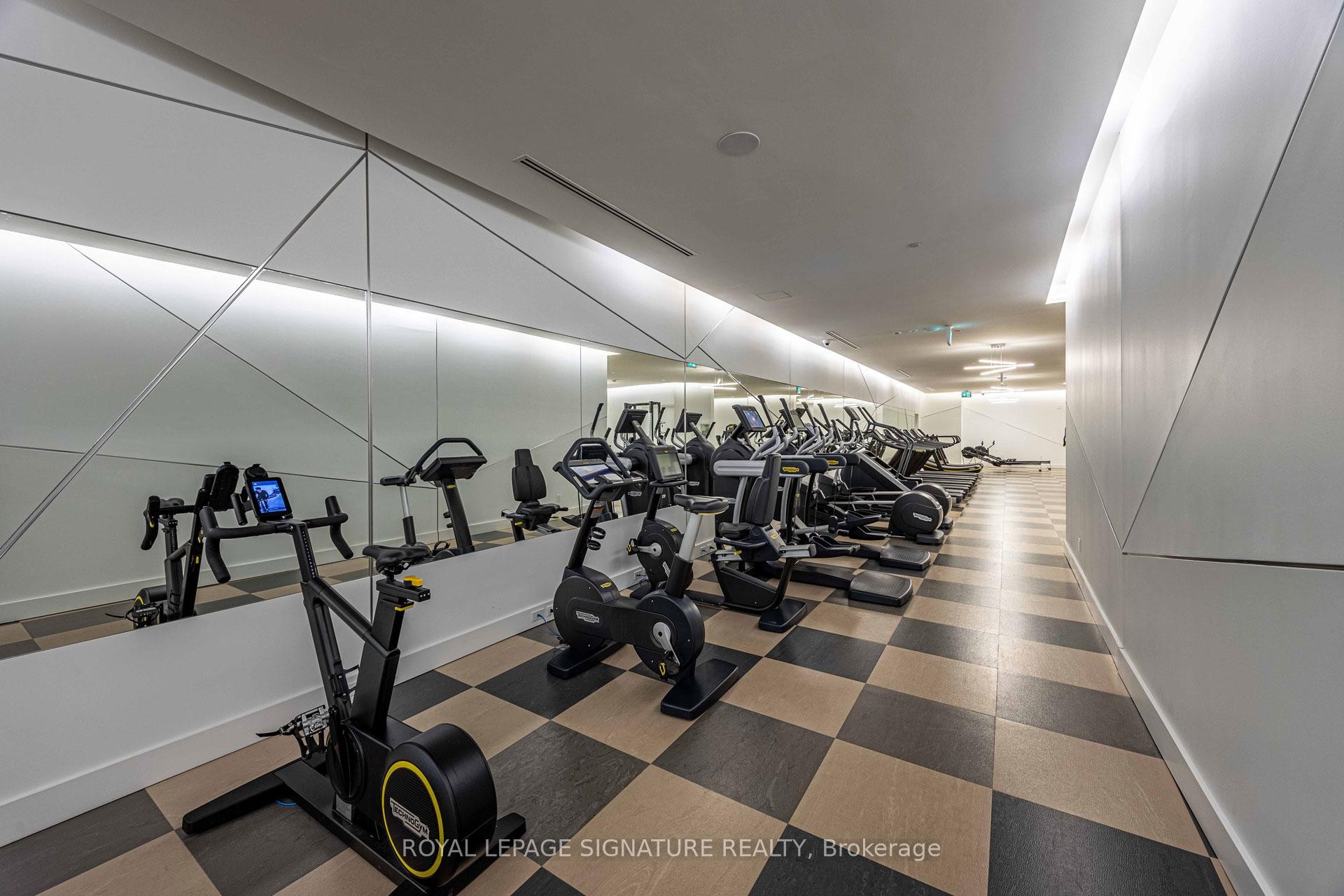 1504-30 Ordnance Street, Toronto, ON - Indoor Photo Showing Gym Room