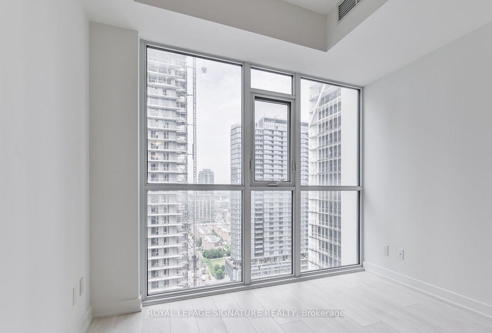 1504-30 Ordnance Street, Toronto, ON - Indoor Photo Showing Other Room