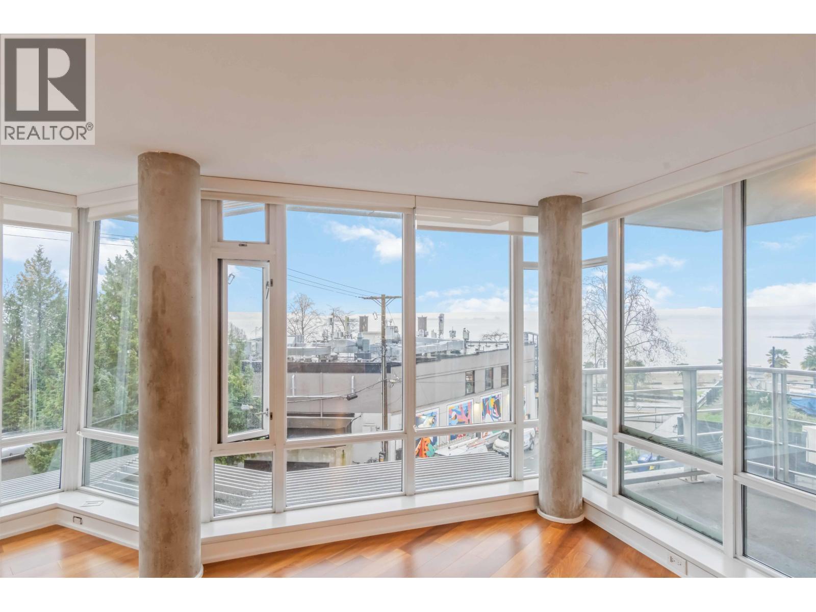 404 1762 Davie Street, Vancouver, BC - Indoor