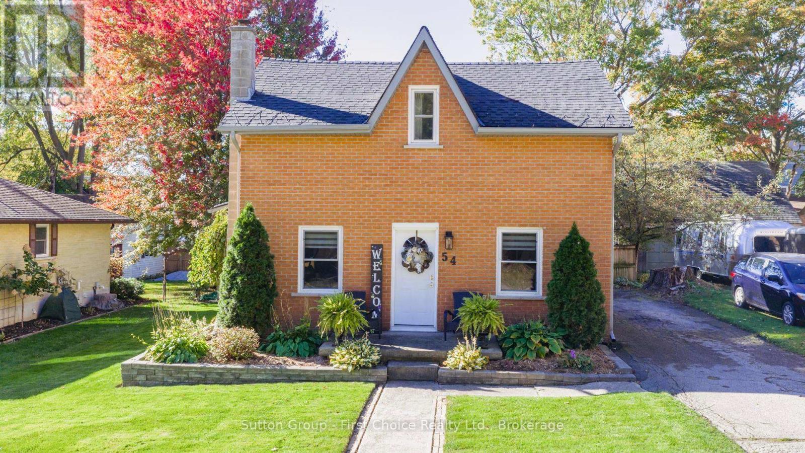 54 Waterloo Street, West Perth (Mitchell), ON - Outdoor