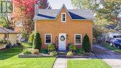 54 WATERLOO STREET West Perth (Mitchell), ON N0K 1N0