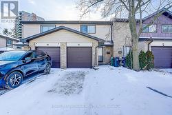 32 - 1121 SANDHURST CIRCLE Toronto, ON M1V 1V4