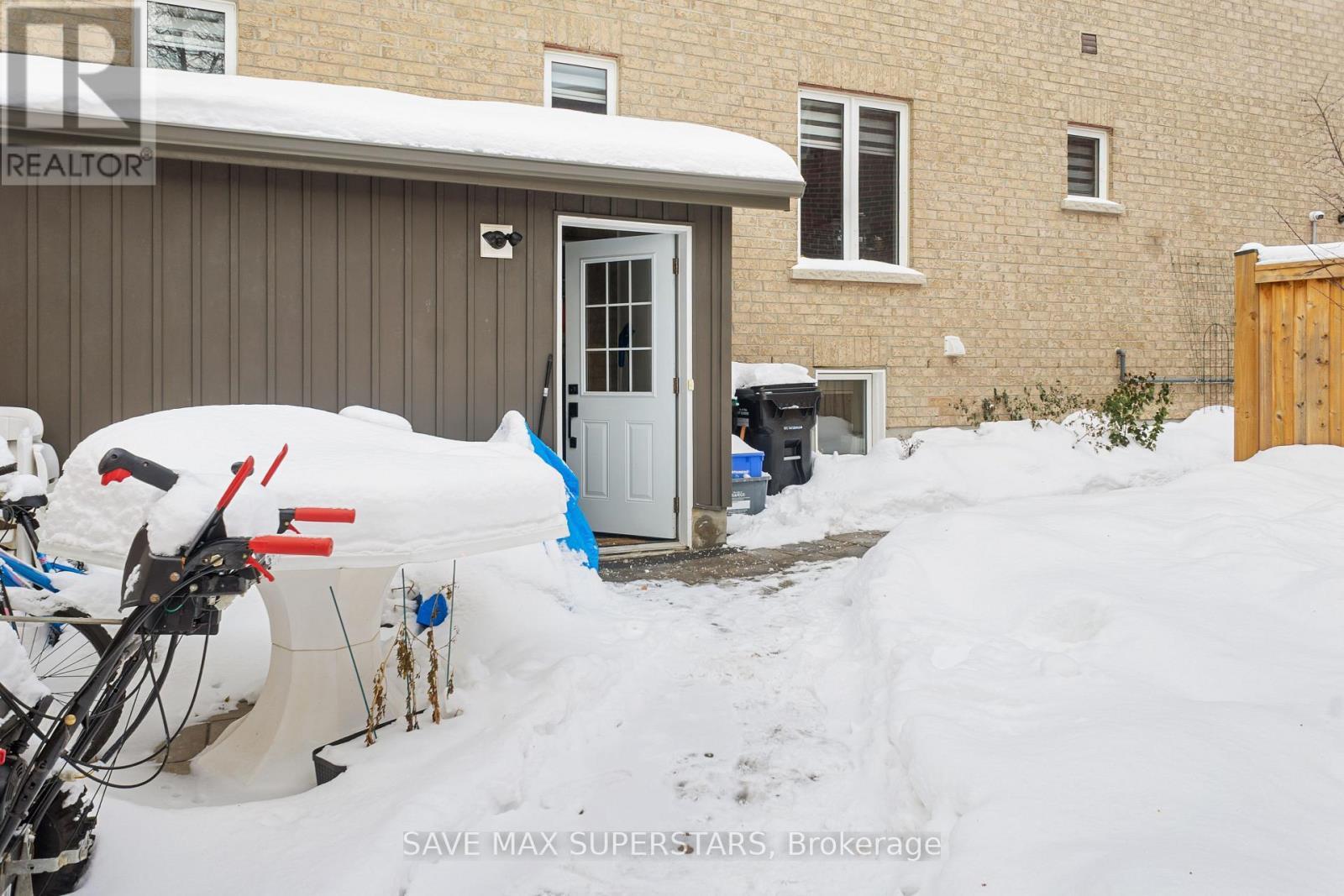 30 Westminster Circle, Barrie, ON