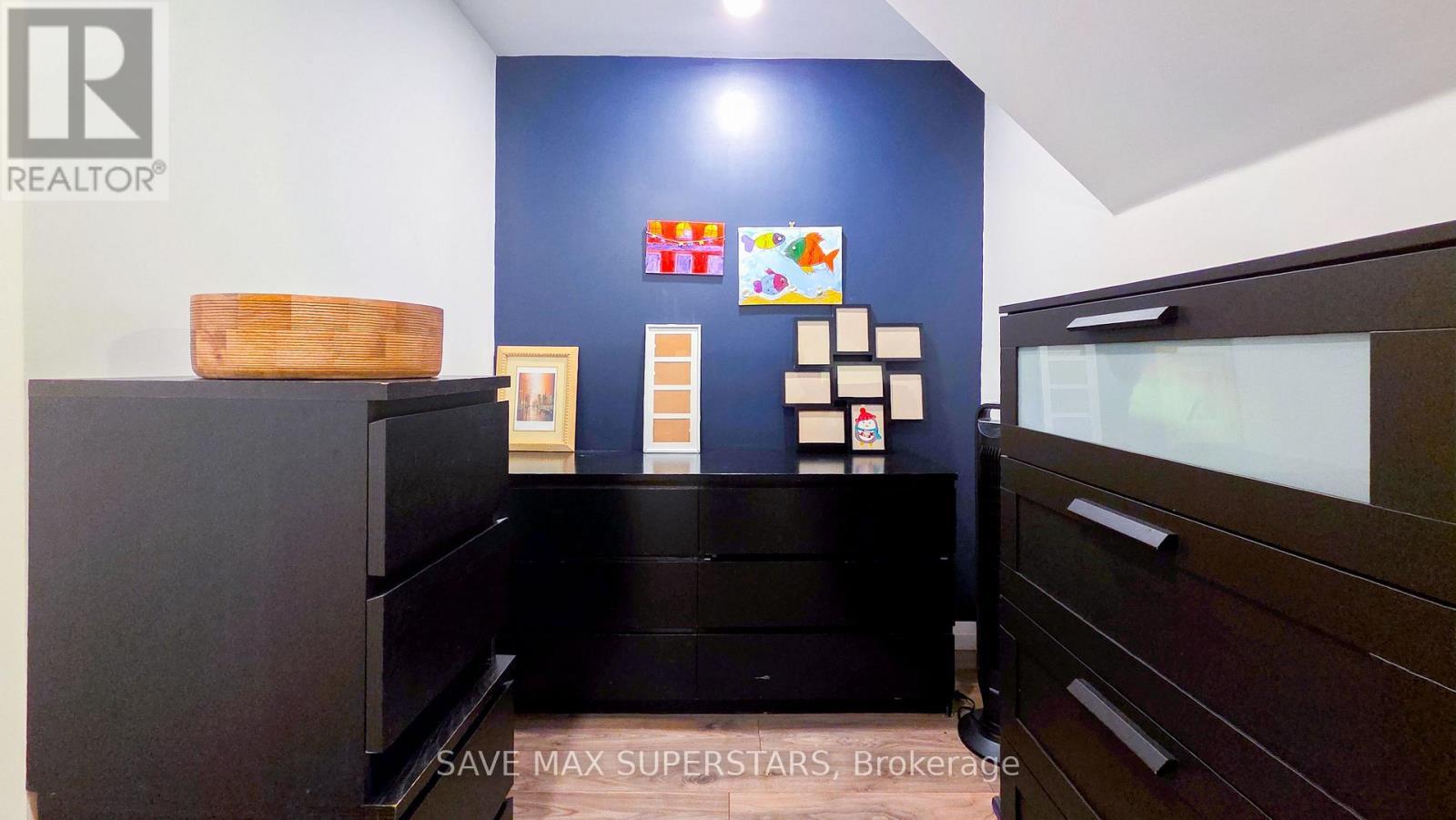 30 Westminster Circle, Barrie, ON