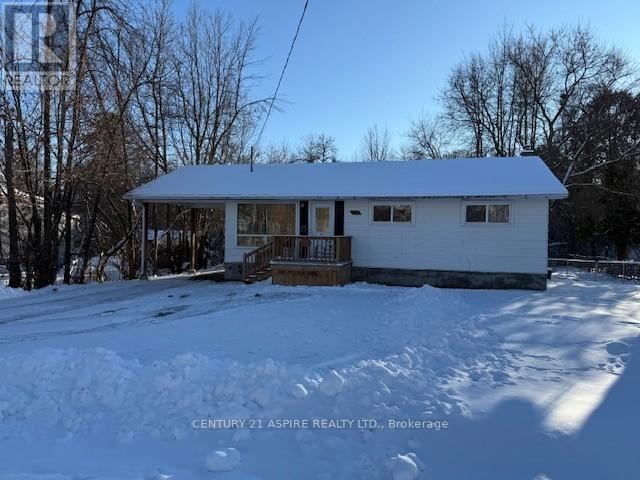 394 Mcgee Street E, Pembroke, ON - Outdoor