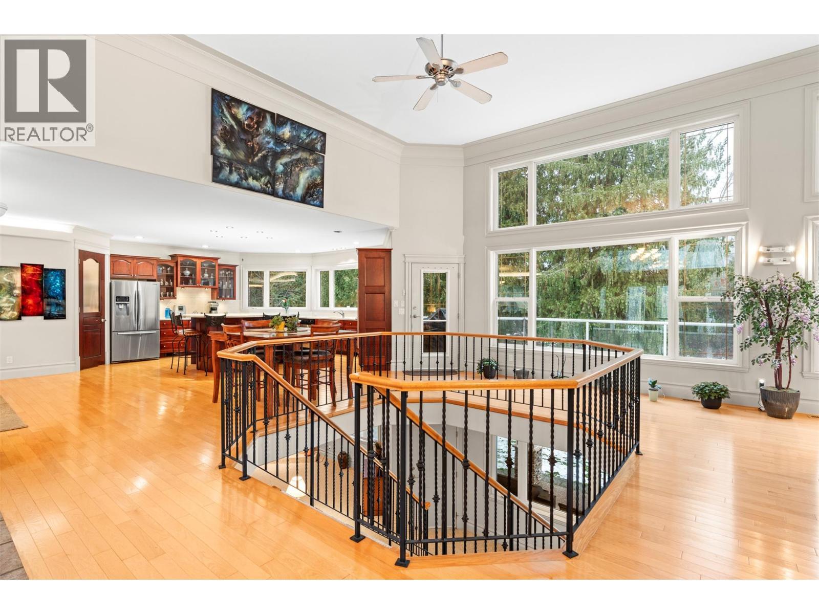 1200 Trans Canada Highway, Sicamous, BC - Indoor Photo Showing Other Room