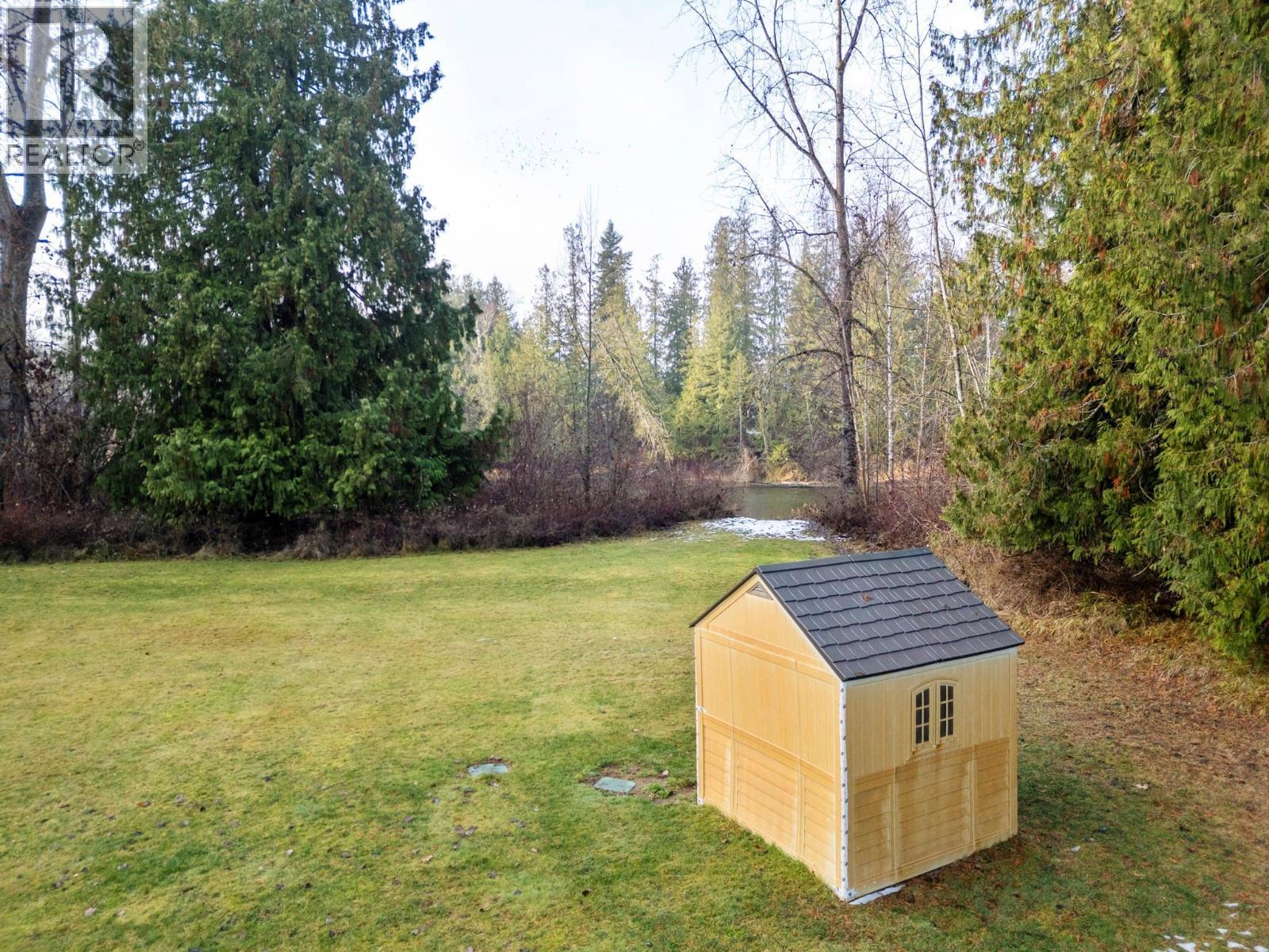 1200 Trans Canada Highway, Sicamous, BC - Outdoor