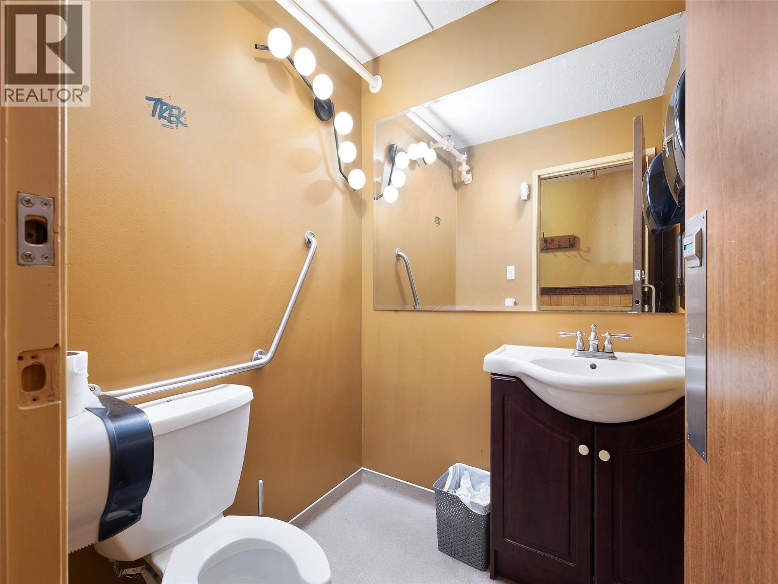 148 Silver Lode Lane Unit# B & R, Silver Star, BC