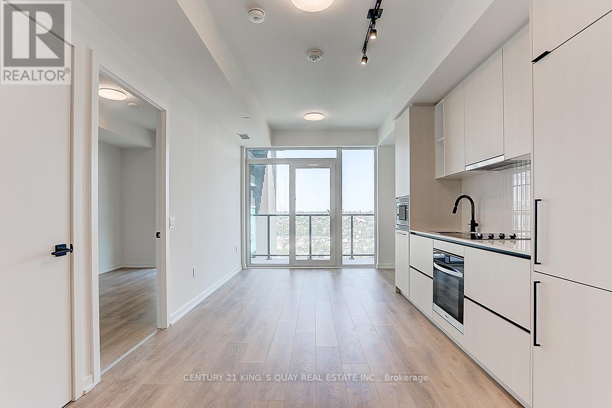 2008 - 10 Graphophone Grove, Toronto, ON - Indoor